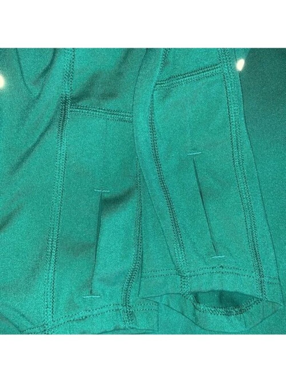 Nike Dri-Fit Green Long-Sleeve Running Shirt W/ Reflective Accents - S - Picture 8 of 11